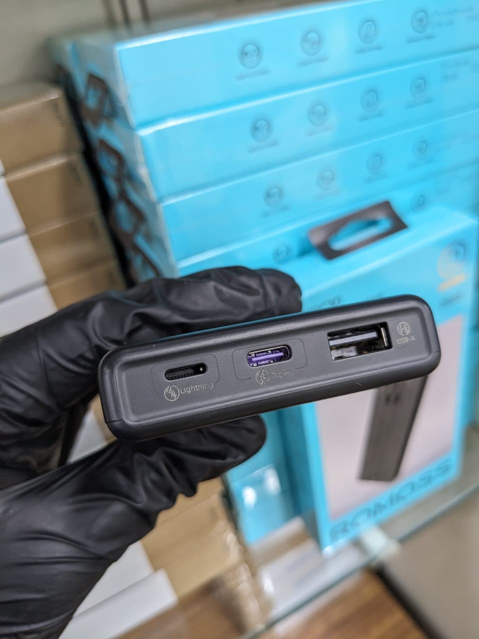 Romoss PRC-10 10000mAh Compact Power Bank – 22.5W Fast Charging with Dual Built-In Cables