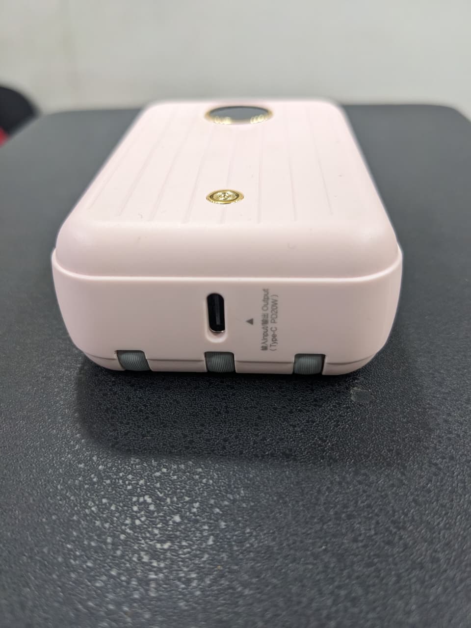 Kivee Basake 10000mAh Compact Power Bank – 22.5W Fast Charging with Dual Built-In Cables